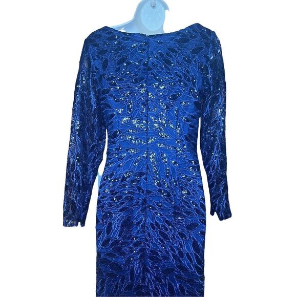 Mac Duggal LONG SLEEVE RUCHED SEQUINED V-NECK GOWN in Midnight Blue NWOT Size 6 - Picture 7 of 8